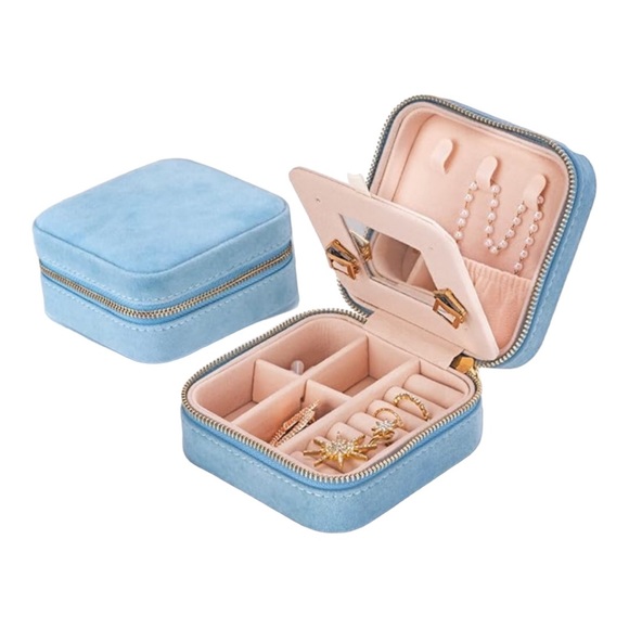 Velvet Small Travel Jewelry Box Case- NIB - Picture 1 of 5